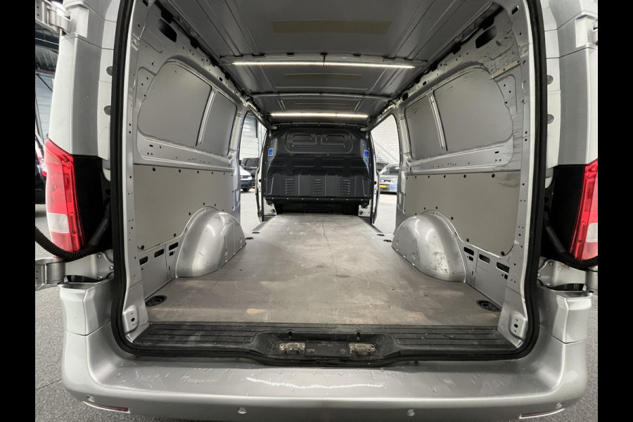 Mercedes-Benz Vito 119 CDI Extra Lang Automaat Camera Navigatie Stoelverwarming Cruise Control Trekhaak