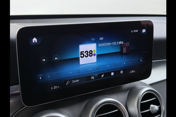 Mercedes-Benz GLC 300e 4Matic AMG Coupé // SoH 94% // Trekhaak // Burmester // Digitaal Dashbord // Carplay // Nightpakket // Alarm
