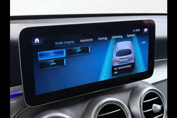 Mercedes-Benz GLC 300e 4Matic AMG Coupé // SoH 94% // Trekhaak // Burmester // Digitaal Dashbord // Carplay // Nightpakket // Alarm