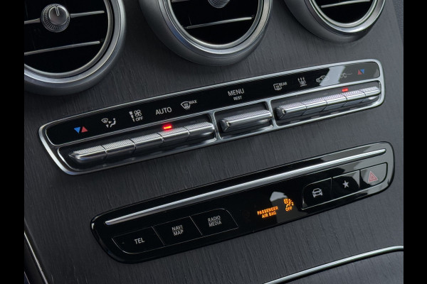 Mercedes-Benz GLC 300e 4Matic AMG Coupé // SoH 94% // Trekhaak // Burmester // Digitaal Dashbord // Carplay // Nightpakket // Alarm