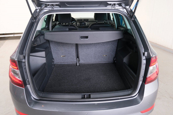 Škoda Fabia Combi 1.0 TSI Ambition - N.A.P. Airco, Cruise, Navi, PDC, Carplay.