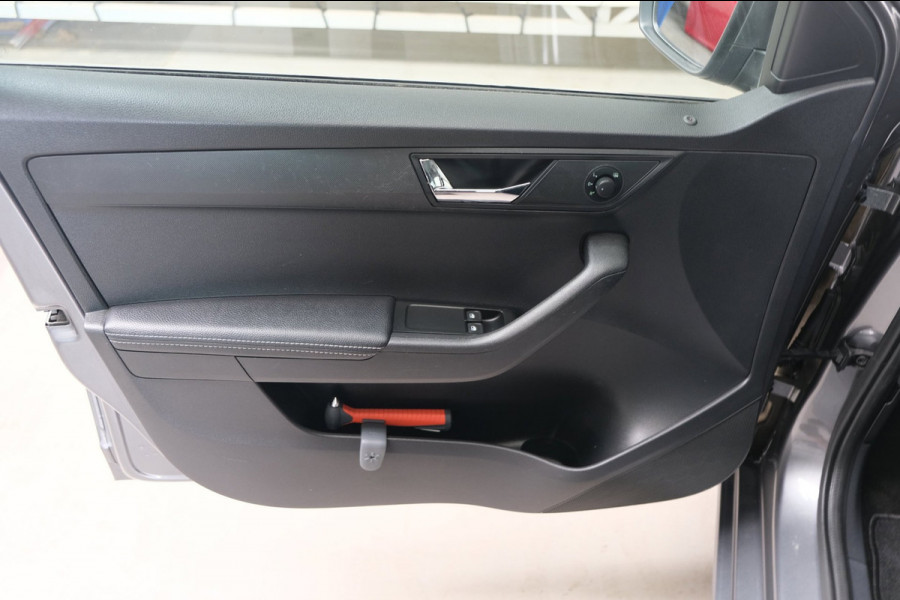 Škoda Fabia Combi 1.0 TSI Ambition - N.A.P. Airco, Cruise, Navi, PDC, Carplay.