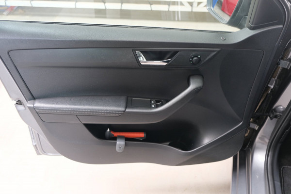 Škoda Fabia Combi 1.0 TSI Ambition - N.A.P. Airco, Cruise, Navi, PDC, Carplay.