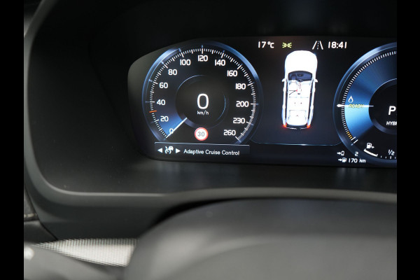Volvo XC90 T8 Recharge AWD Inscription 7 Persoons PHEV 394pk Dealer O.H | Panodak | Head Up | Adaptive Cruise | Nappa  Lederen Sportstoelen Memory & Verwarmd | Harman / Kardon | 360 Camera | Blis | Apple Carplay | Keyless | Navigatie | Virtual | 21" L.M | DAB | Plug In Hybrid |