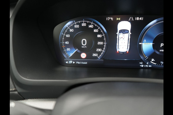 Volvo XC90 T8 Recharge AWD Inscription 7 Persoons PHEV 394pk Dealer O.H | Panodak | Head Up | Adaptive Cruise | Nappa  Lederen Sportstoelen Memory & Verwarmd | Harman / Kardon | 360 Camera | Blis | Apple Carplay | Keyless | Navigatie | Virtual | 21" L.M | DAB | Plug In Hybrid |