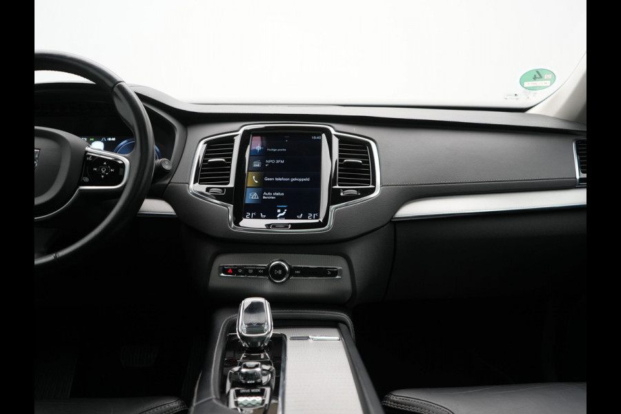 Volvo XC90 T8 Recharge AWD Inscription 7 Persoons PHEV 394pk Dealer O.H | Panodak | Head Up | Adaptive Cruise | Nappa  Lederen Sportstoelen Memory & Verwarmd | Harman / Kardon | 360 Camera | Blis | Apple Carplay | Keyless | Navigatie | Virtual | 21" L.M | DAB | Plug In Hybrid |