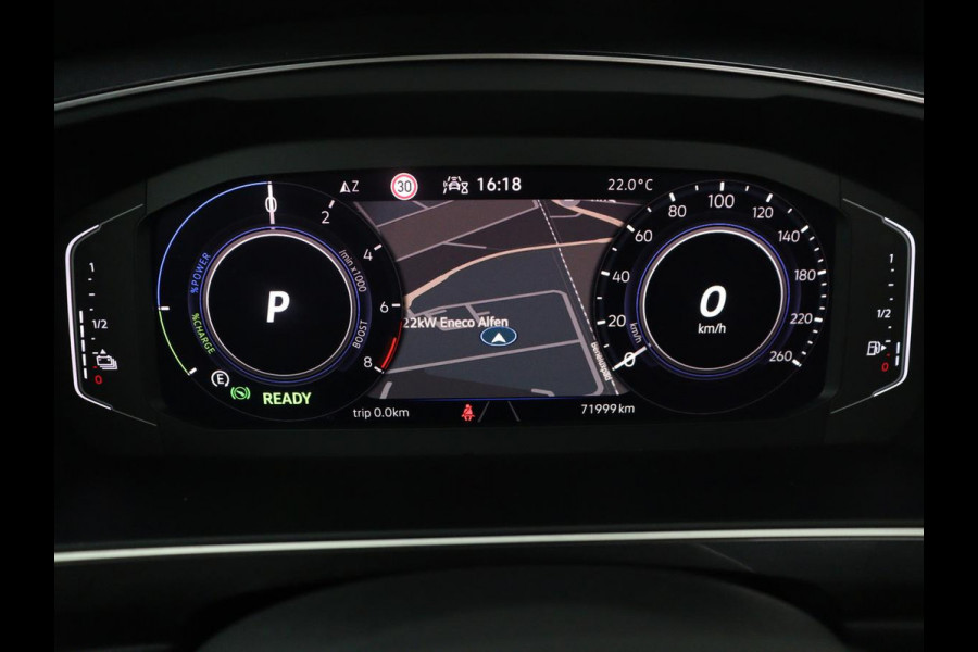 Volkswagen Tiguan 1.5 eHybrid Life Edition | SOH 91,0% | Panoramadak | Memory | Leder | Stuur/stoel verwarming | Adaptive cruise | Sfeerverlichting | 360 camera | Park assist | Carplay | Elektrische achterklep