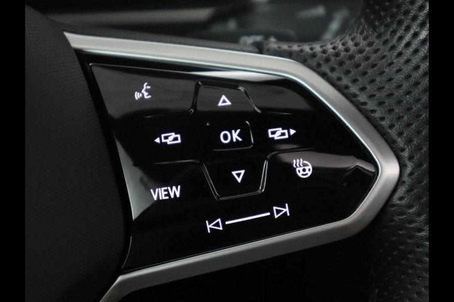 Volkswagen Tiguan 1.5 eHybrid Life Edition | SOH 91,0% | Panoramadak | Memory | Leder | Stuur/stoel verwarming | Adaptive cruise | Sfeerverlichting | 360 camera | Park assist | Carplay | Elektrische achterklep