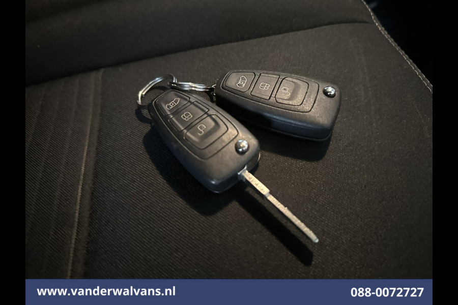 Ford Transit Custom 2.0 TDCI 130pk L2H1 Euro6 Airco | Navigatie | Apple Carplay | LED | Cruisecontrol | 2800kg Trekhaak Android Auto, Verwarmde voorruit, Stoelverwarming, Parkeersensoren, Bijrijdersbank