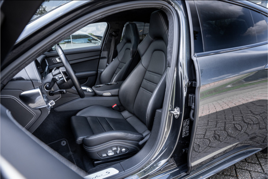 Porsche Panamera 4.0 Turbo S E-Hybrid (700pk) ** PCCB ** Burmester ** NL auto Sport Design ** Soft-close ** NP 245K