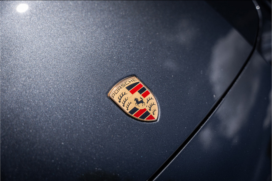 Porsche Panamera 4.0 Turbo S E-Hybrid (700pk) ** PCCB ** Burmester ** NL auto Sport Design ** Soft-close ** NP 245K