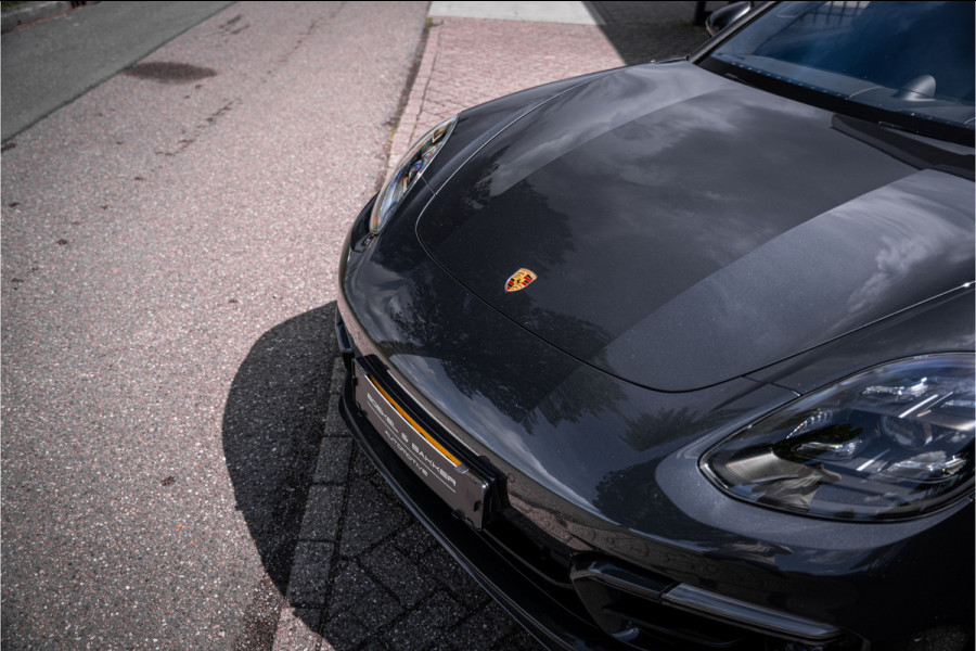 Porsche Panamera 4.0 Turbo S E-Hybrid (700pk) ** PCCB ** Burmester ** NL auto Sport Design ** Soft-close ** NP 245K