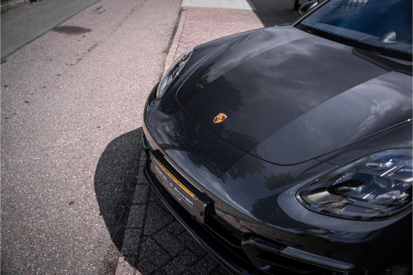 Porsche Panamera 4.0 Turbo S E-Hybrid (700pk) ** PCCB ** Burmester ** NL auto Sport Design ** Soft-close ** NP 245K
