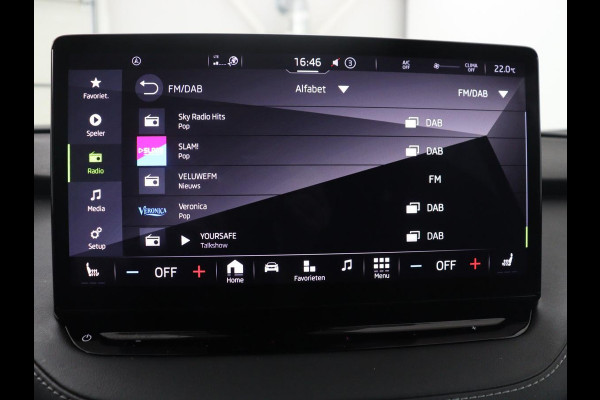 Škoda Enyaq iV 60 Sportline | SOH 91,8% | Leder/alcantara | Adaptive cruise | Stuur/stoel verwarming | Carplay | Sfeerverlichting | Climate control | Camera | Park assist | Trekhaak