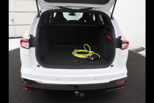 Škoda Enyaq iV 60 Sportline | SOH 91,8% | Leder/alcantara | Adaptive cruise | Stuur/stoel verwarming | Carplay | Sfeerverlichting | Climate control | Camera | Park assist | Trekhaak