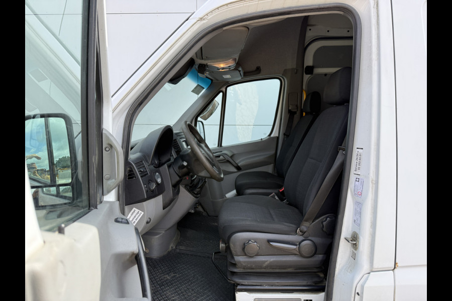 Mercedes-Benz Sprinter 519 3.0 190PK V6 L2H2 Climate control Standkachel 6 Cilinder 3L Camera Trekhaak 3t Camera Dubbellucht