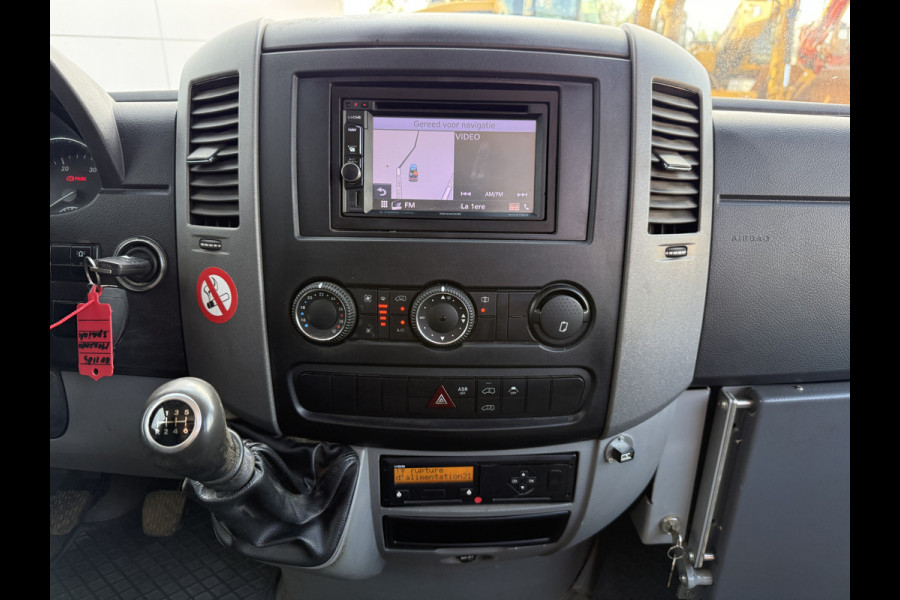Mercedes-Benz Sprinter 519 3.0 190PK V6 L2H2 Climate control Standkachel 6 Cilinder 3L Camera Trekhaak 3t Camera Dubbellucht