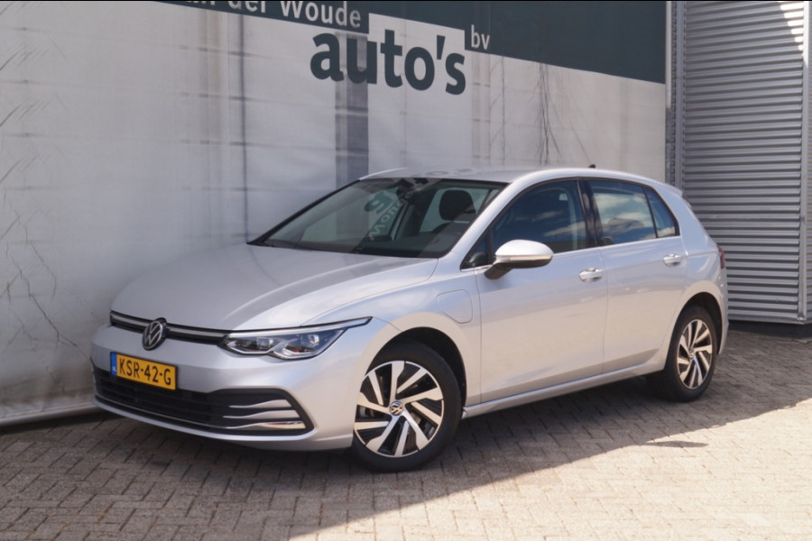 Volkswagen Golf 1.4 eHybrid PHEV Style Business -NAVI-ECC-LED-CAM-