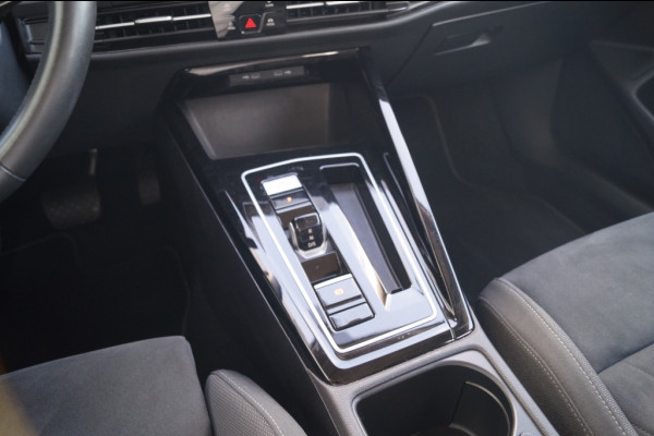 Volkswagen Golf 1.4 eHybrid PHEV Style Business -NAVI-ECC-LED-CAM-