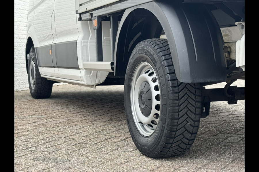 Volkswagen Crafter 35 2.0 TDI L3 Pick up 7 pers. Trekhaak Garantie All season Navigatie Cruise Carplay