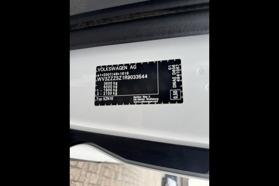 Volkswagen Crafter 35 2.0 TDI L3 Pick up 7 pers. Trekhaak Garantie All season Navigatie Cruise Carplay