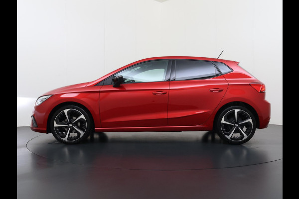 Seat Ibiza 1.0 EcoTSI FR VAN:18.900,- VOOR:16.440,- UW HERFSTVOORDEEL:2.460,- 18 INCH| PARKEERSENSOREN| RIJKLAAR GELEVERD INCL. 12 MND BOVAG GARANTIE|  ORIGINEEL NEDERLANDS GELEVERD NAP| FULL LED| CARPLAY
