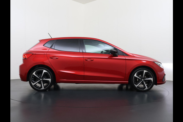Seat Ibiza 1.0 EcoTSI FR VAN:18.900,- VOOR:16.440,- UW HERFSTVOORDEEL:2.460,- 18 INCH| PARKEERSENSOREN| RIJKLAAR GELEVERD INCL. 12 MND BOVAG GARANTIE|  ORIGINEEL NEDERLANDS GELEVERD NAP| FULL LED| CARPLAY