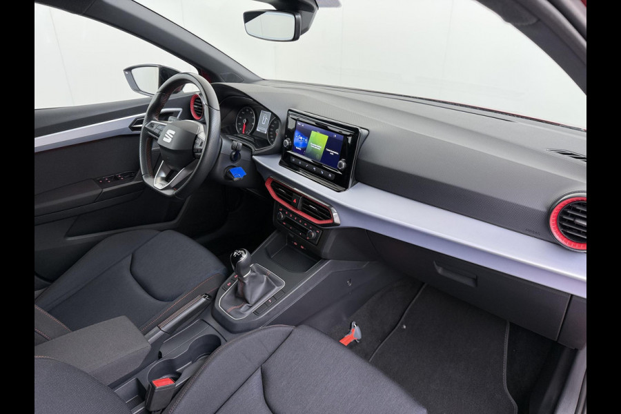 Seat Ibiza 1.0 EcoTSI FR VAN:18.900,- VOOR:16.440,- UW HERFSTVOORDEEL:2.460,- 18 INCH| PARKEERSENSOREN| RIJKLAAR GELEVERD INCL. 12 MND BOVAG GARANTIE|  ORIGINEEL NEDERLANDS GELEVERD NAP| FULL LED| CARPLAY