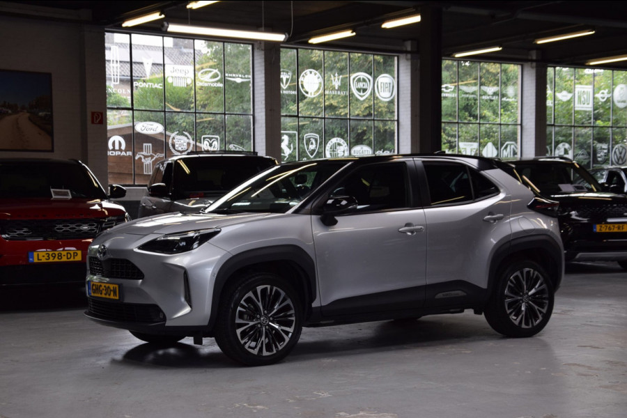 Toyota Yaris Cross 1.5 Hybrid Executive Bi-Tone Hud Navi|Panoramadak|Garantie|Dealer Onderhouden