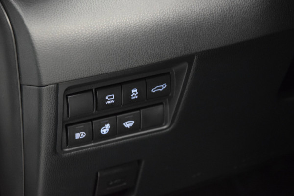 Toyota Yaris Cross 1.5 Hybrid Executive Bi-Tone Hud Navi|Panoramadak|Garantie|Dealer Onderhouden