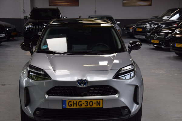 Toyota Yaris Cross 1.5 Hybrid Executive Bi-Tone Hud Navi|Panoramadak|Garantie|Dealer Onderhouden