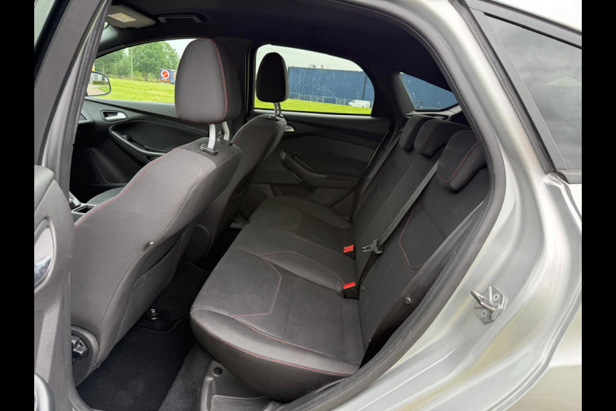 Ford Focus 1.0 ST-Line