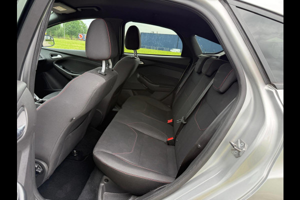 Ford Focus 1.0 ST-Line
