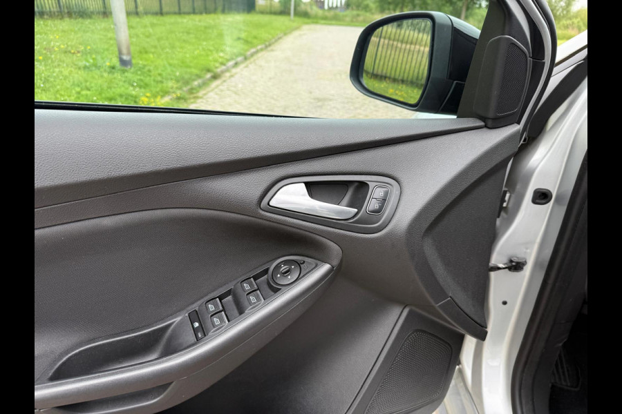 Ford Focus 1.0 ST-Line