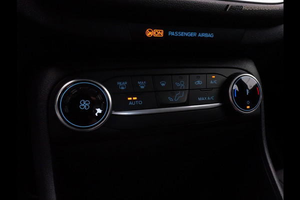 Ford Fiesta 1.0 EcoBoost Titanium Luxe (APPLE CARPLAY,KEYLESS,CRUISE,PARKEERSENSOREN,LANE ASSIST,CLIMATE,LM-VELGEN,TOPCONDITIE)