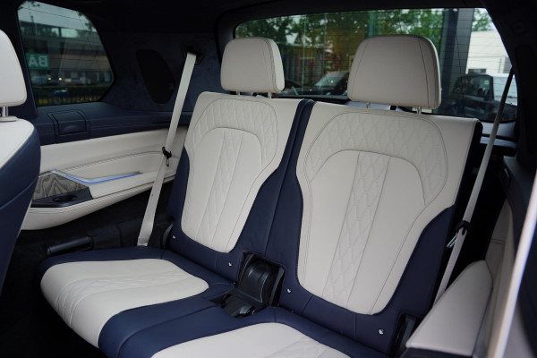 BMW X7 X-Drive 40 I / Individual / 6 Persoons / Bowers & Wilkins Diamond