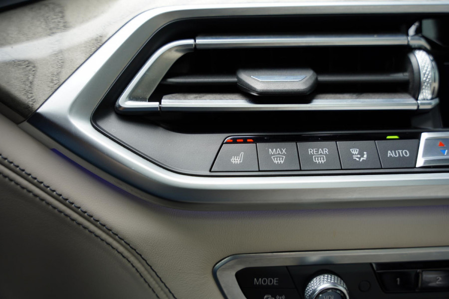 BMW X7 X-Drive 40 I / Individual / 6 Persoons / Bowers & Wilkins Diamond