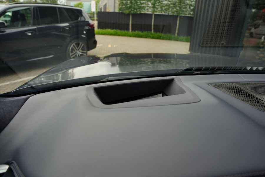 BMW X7 X-Drive 40 I / Individual / 6 Persoons / Bowers & Wilkins Diamond