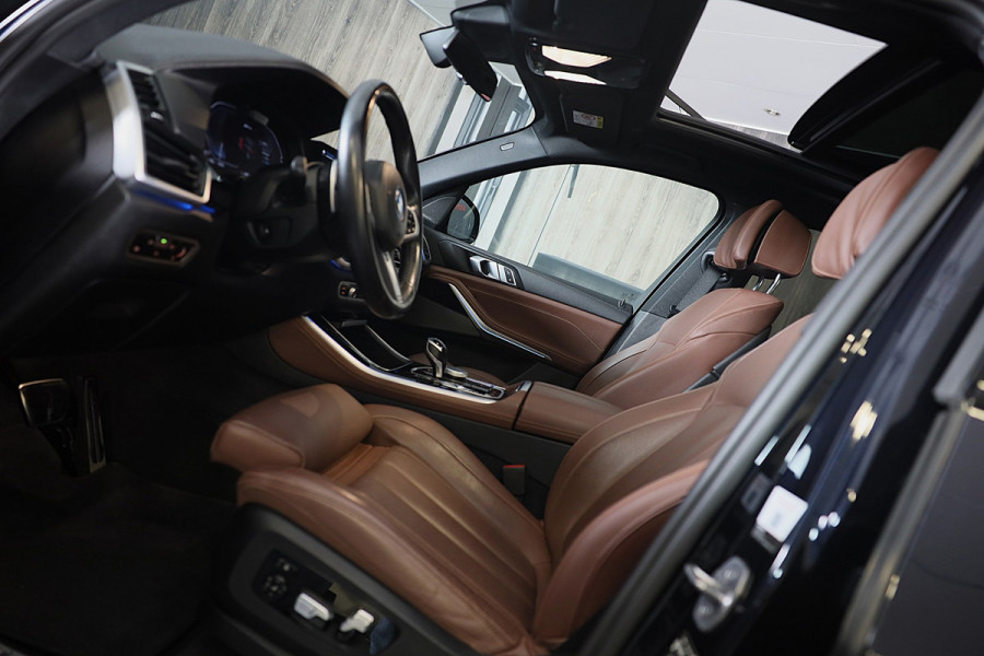 BMW X5 XDrive45e High Executive M Line / Luchtvering / 360 Camera / Head Up / Leder / F1 / Open Pano / Laser Koplampen / 21 Inch