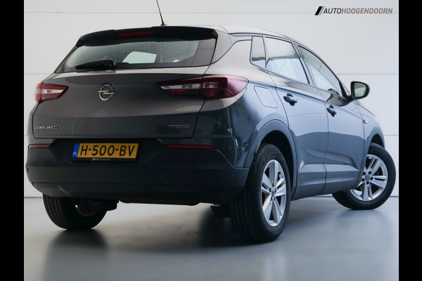Opel Grandland X 1.2 Turbo Edition Sport (APPLE CARPLAY,PARKEERSENSOREN,CRUISE CONTROL,AIRCONDITIONING,LANE ASSIST,TOPCONDITIE)