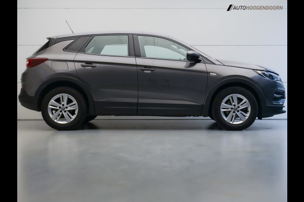 Opel Grandland X 1.2 Turbo Edition Sport (APPLE CARPLAY,PARKEERSENSOREN,CRUISE CONTROL,AIRCONDITIONING,LANE ASSIST,TOPCONDITIE)