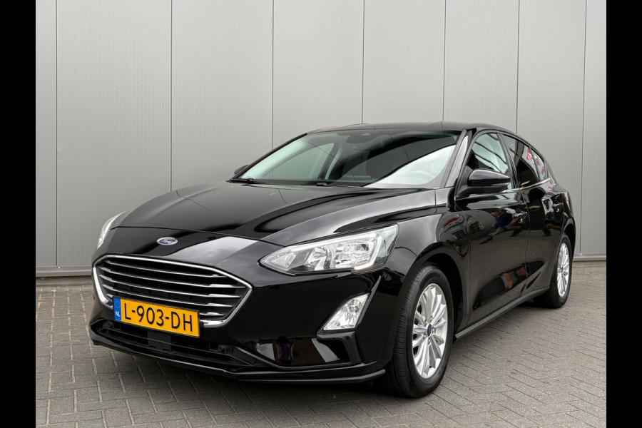 Ford Focus 125PK EcoB. Automaat Titanium Carplay-android/Navigatie/Parkeerhulp/Camera/Keyfree