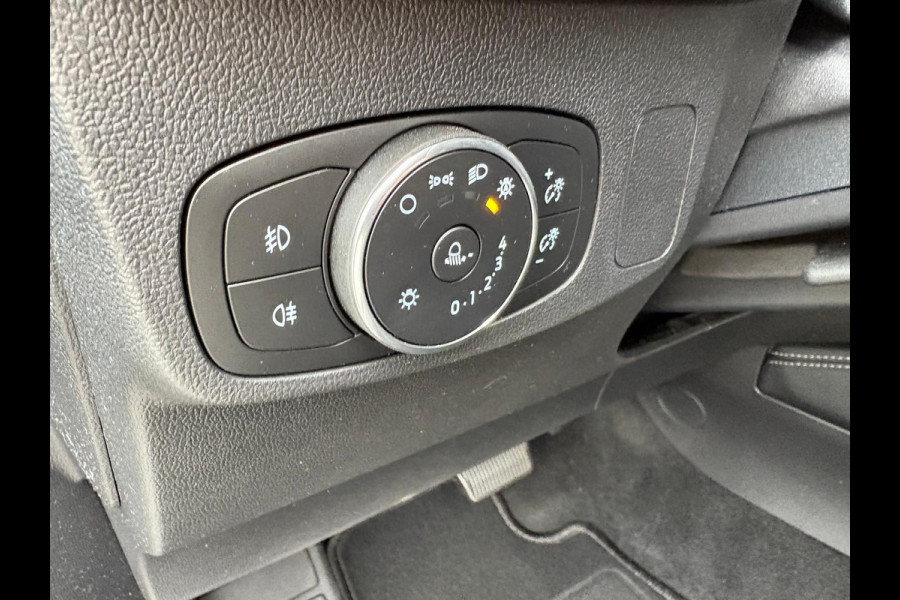 Ford Focus 125PK EcoB. Automaat Titanium Carplay-android/Navigatie/Parkeerhulp/Camera/Keyfree