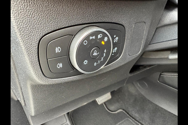 Ford Focus 125PK EcoB. Automaat Titanium Carplay-android/Navigatie/Parkeerhulp/Camera/Keyfree