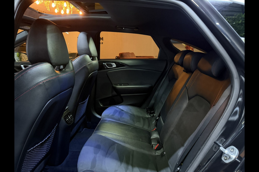 Kia ProCeed 1.6 T-GDI GT 12-2019 Garantie|205PK|Pano|JBL|ACC|Memory|Trekhaak|Rijklaar