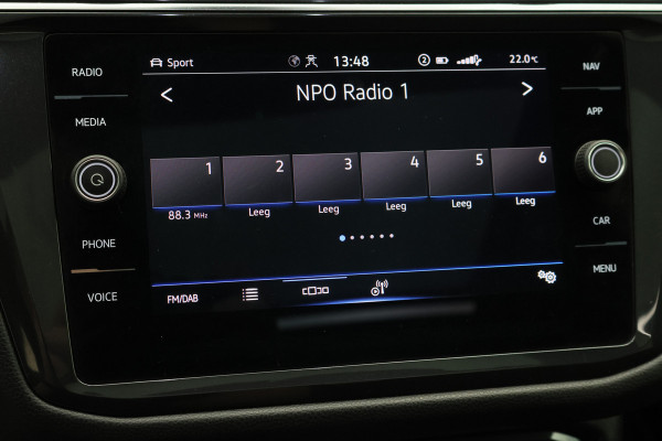 Volkswagen Tiguan Allspace 1.5 TSI DSG Highline Business R-Line 7p. Camera, Apple CarPlay, Panoramdak, Elek. Trekhaak, Virtual Cockpit, LED, 19"