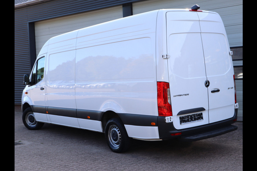 Mercedes-Benz Sprinter 317 CDI Automaat L3H2 Pro - Nieuw Model - LED - Mbux - Camera - Cruise