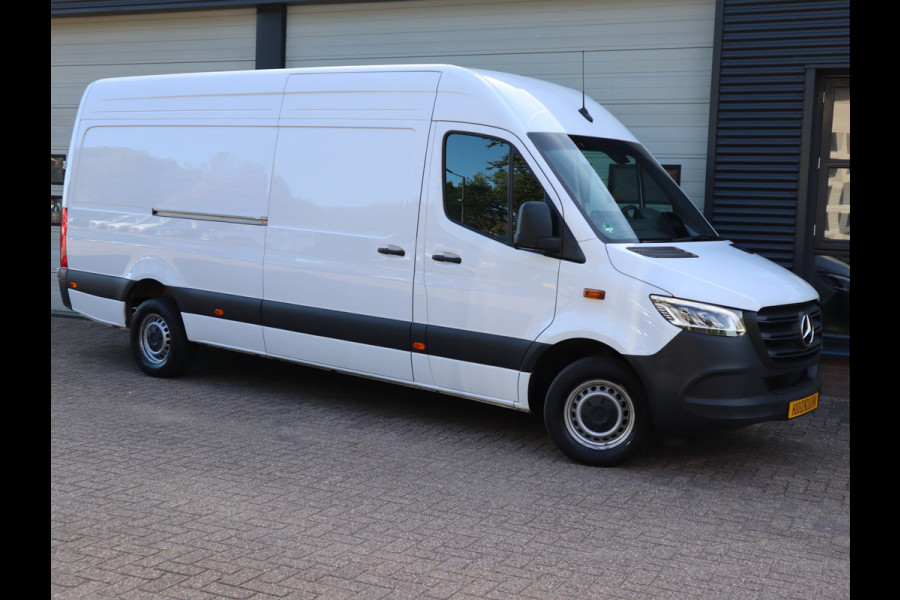 Mercedes-Benz Sprinter 317 CDI Automaat L3H2 Pro - Nieuw Model - LED - Mbux - Camera - Cruise