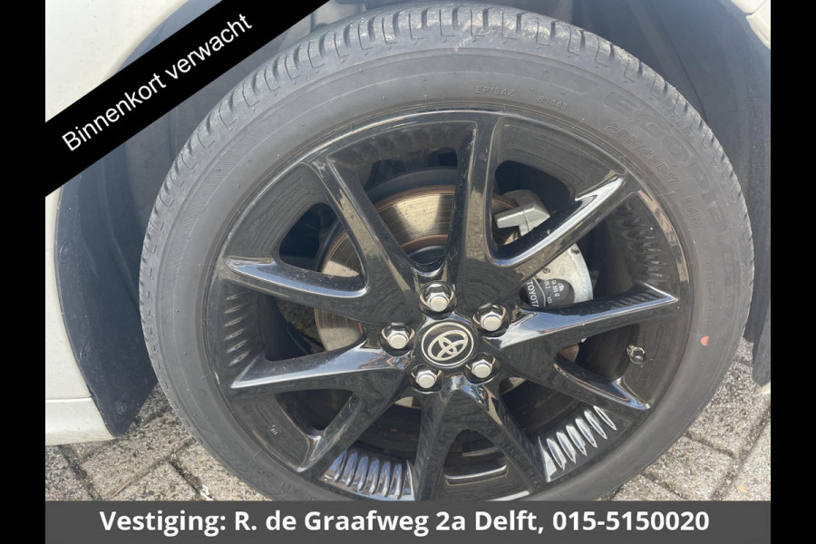 Toyota Yaris 1.5 Hybrid Executive | Stoelverwarming | Navigatie | Parkeersenoren | Apple Carplay/Android Auto