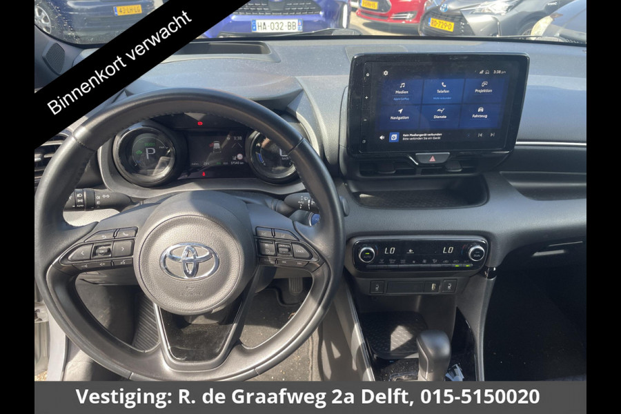 Toyota Yaris 1.5 Hybrid Executive | Stoelverwarming | Navigatie | Parkeersenoren | Apple Carplay/Android Auto